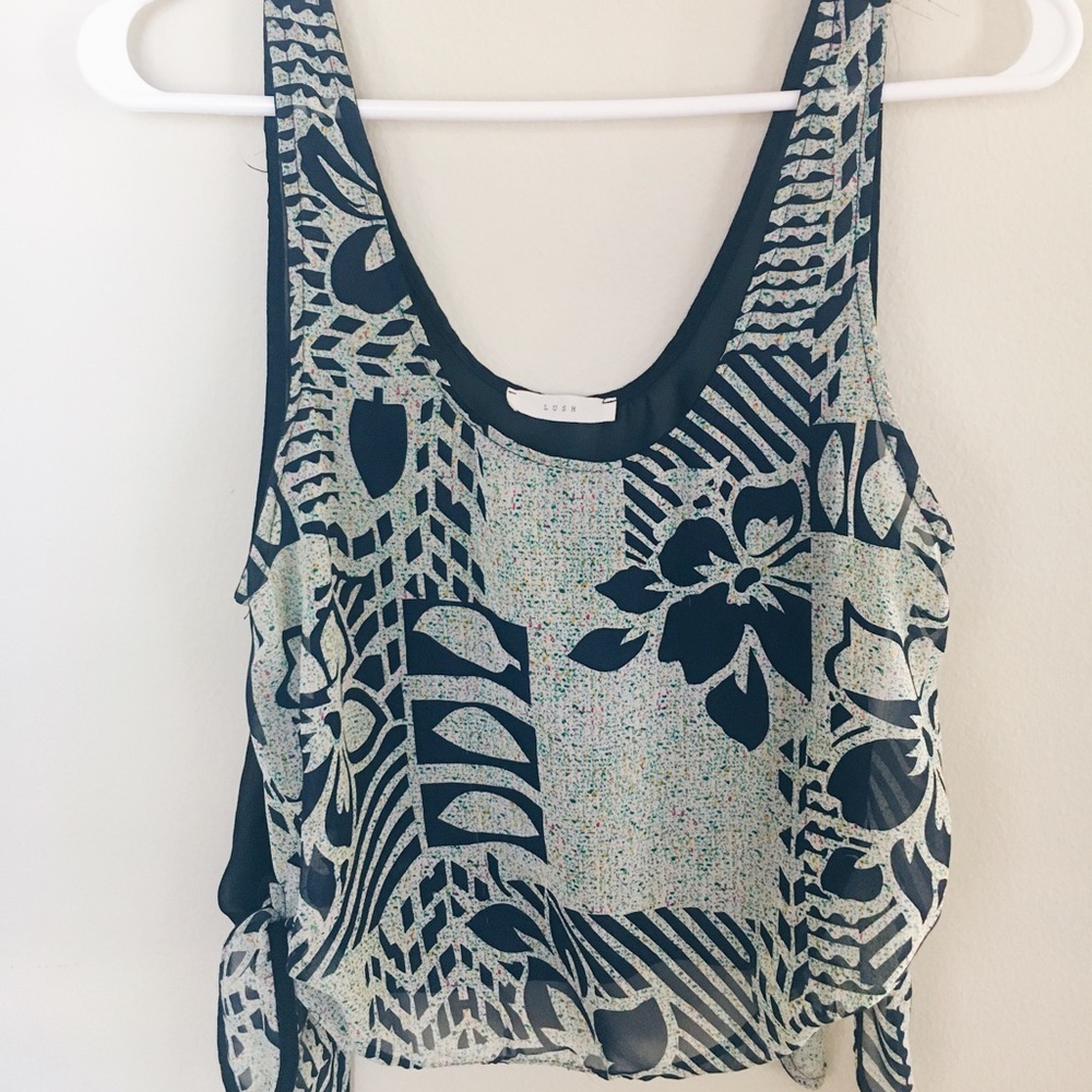 Lush Tropical Tank Top from Nordstrom (Size M)